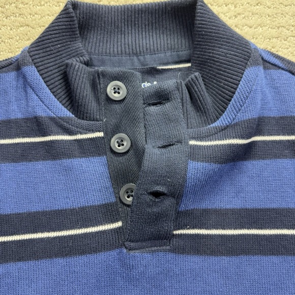 Gap Kids Boys Henley Sweater Size 6-7 Blue Striped - NWT - Picture 2 of 5